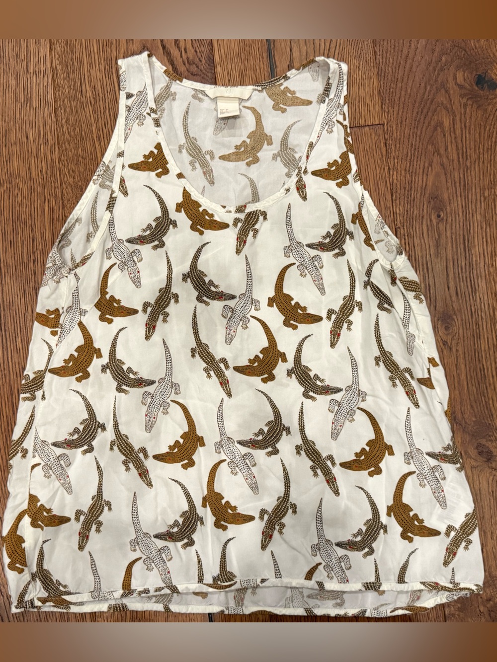 🐊 H&M Crocodile Print Sleeveless Tank Top| Size 2 | Lightweight & So Soft